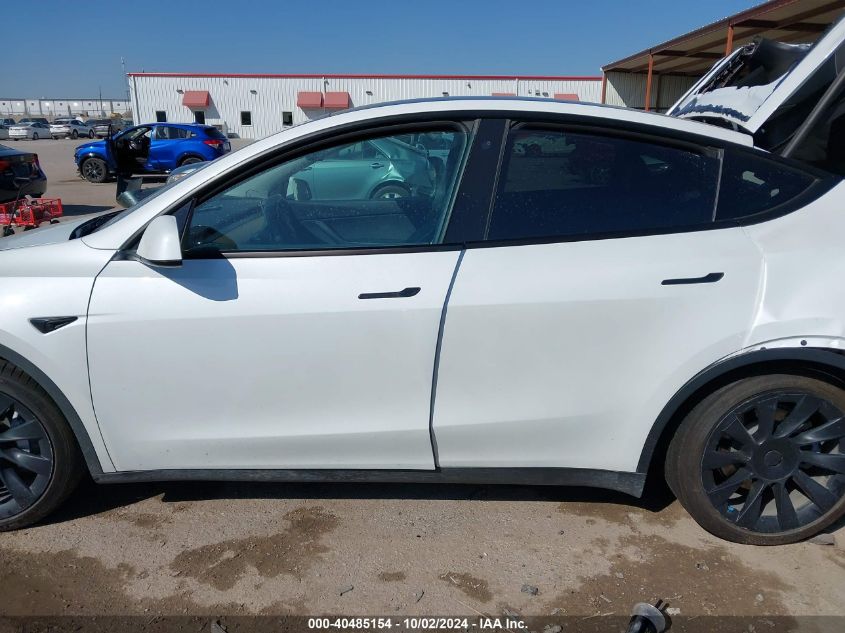 2022 Tesla Model Y Long Range Dual Motor All-Wheel Drive VIN: 7SAYGDEE6NF386283 Lot: 40485154