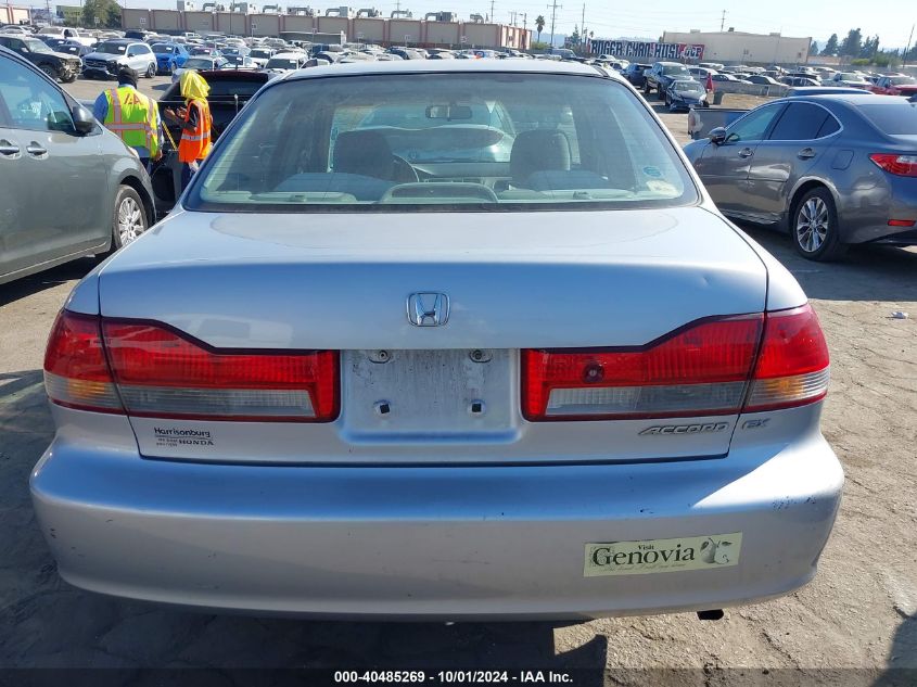 1HGCG56632A000915 2002 Honda Accord 2.3 Ex