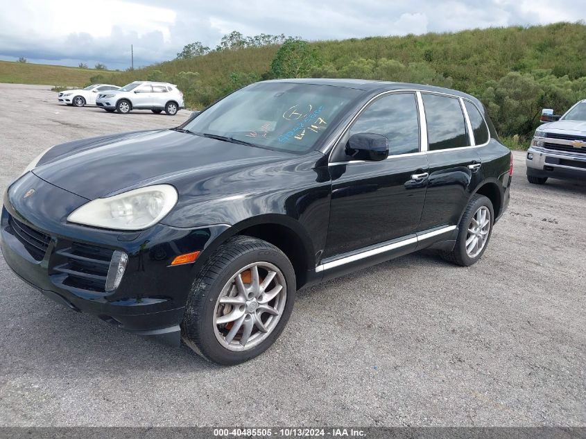 VIN 3FTTW8F94PRA57599 2010 PORSCHE CAYENNE no.2