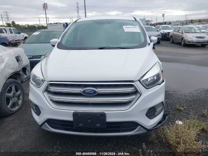 VIN 1FMCU0GD8HUC12431 2017 Ford Escape, SE no.13