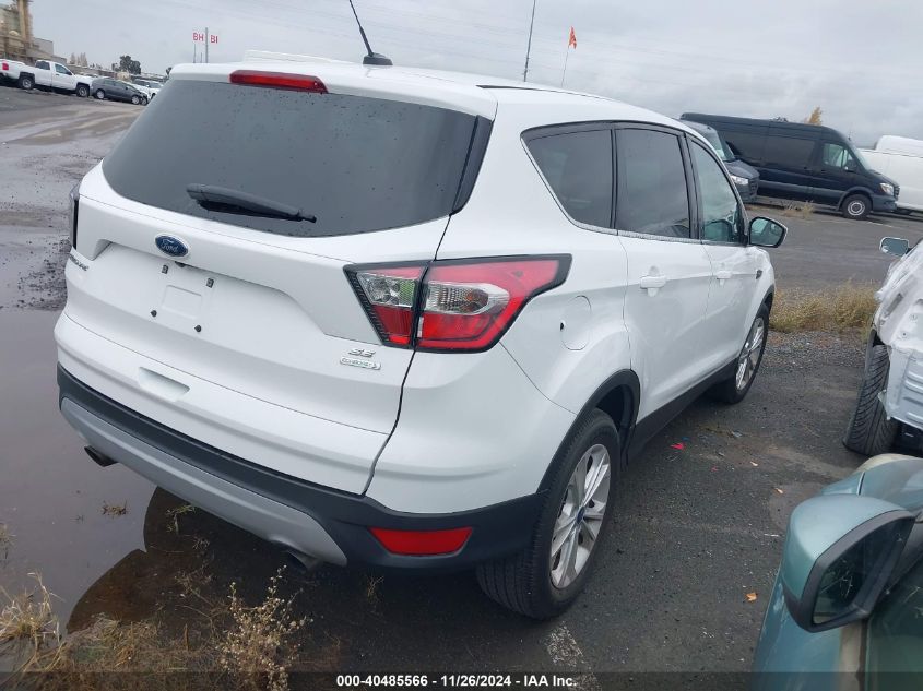 VIN 1FMCU0GD8HUC12431 2017 Ford Escape, SE no.4