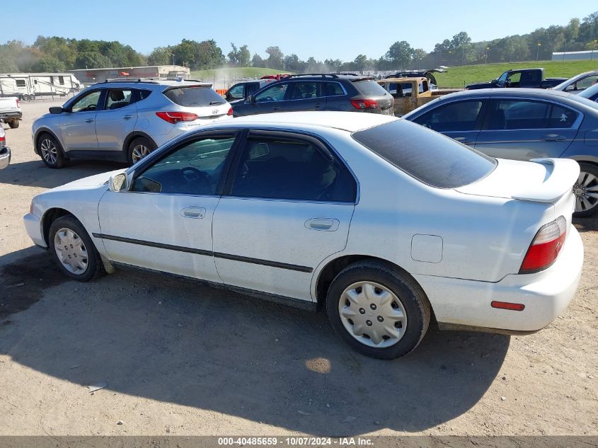 1996 Honda Accord Lx/Ex VIN: 1HGCD5633TA150216 Lot: 40485659