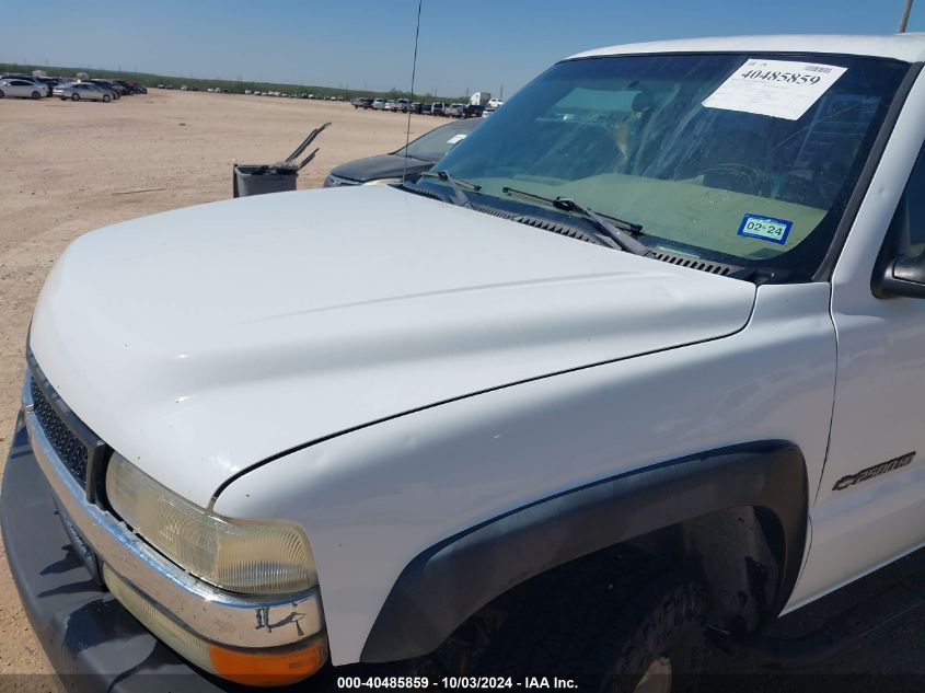 2002 Chevrolet Silverado 2500Hd VIN: 1GCHC23U42F125023 Lot: 40485859