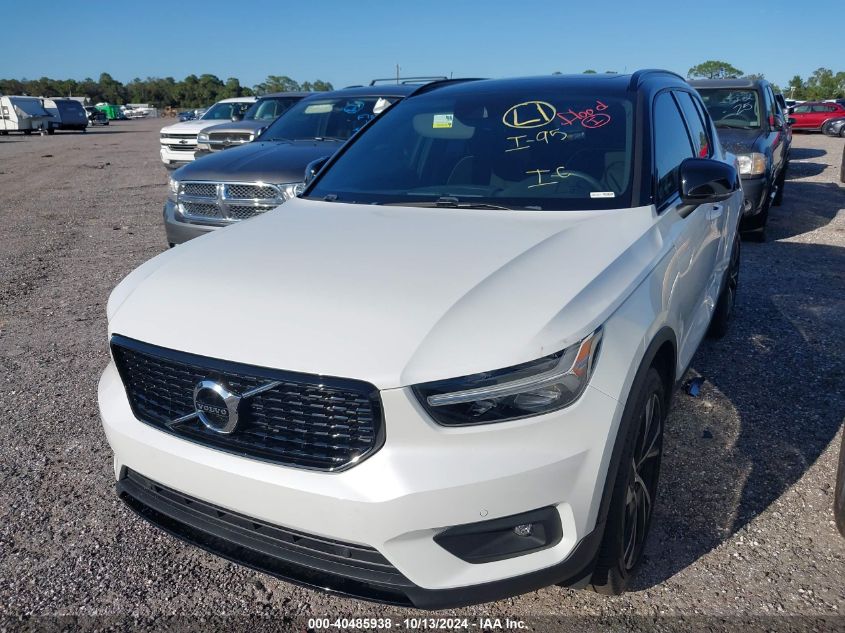 VIN YV4162UM5M2459379 2021 Volvo XC40, T5 R-Design no.2