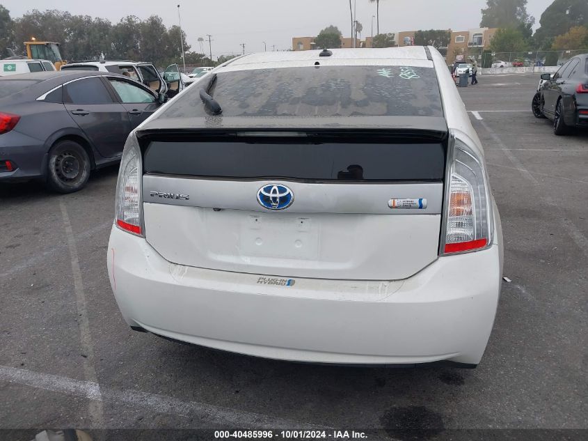 JTDKN3DP3E3056085 2014 Toyota Prius Plug-In