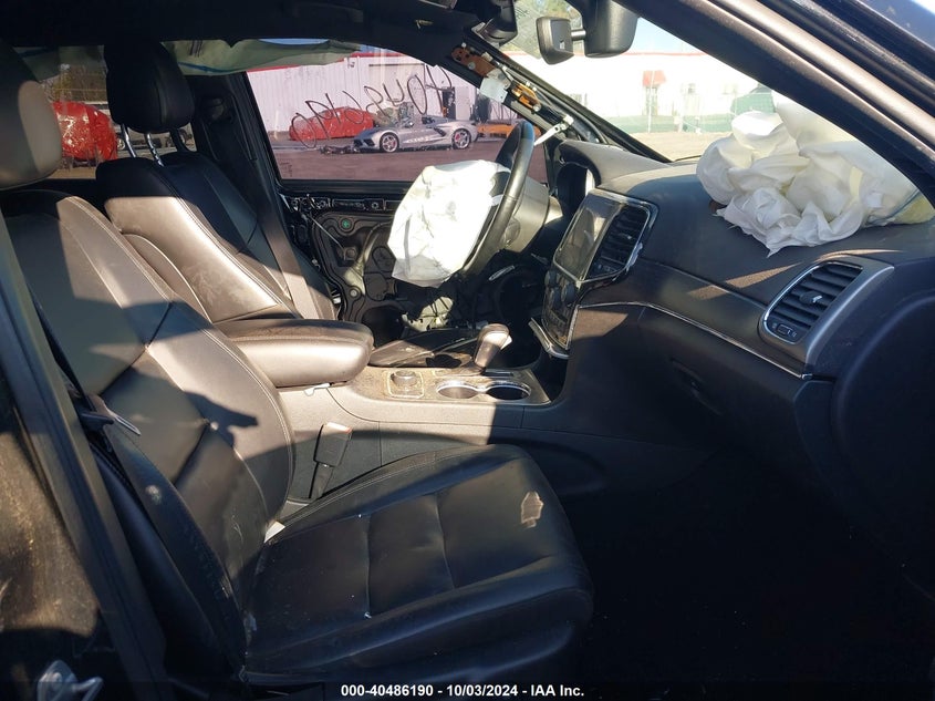2020 JEEP GRAND CHEROKEE VIN: 1C4RJFBG0LC333061