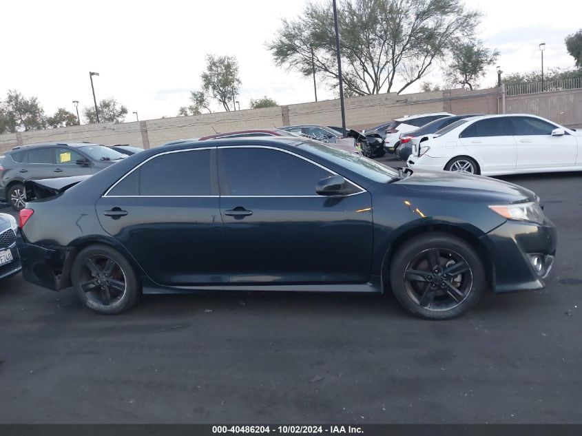 4T1BF1FK1EU418326 2014 Toyota Camry Se