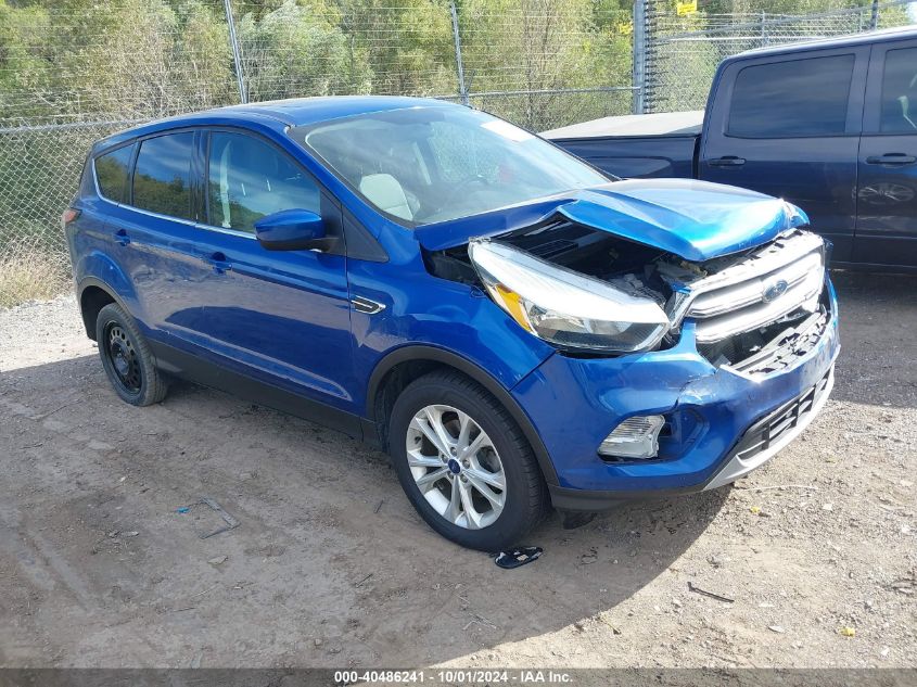 VIN 1FMCU0GD3HUE88211 2017 FORD ESCAPE no.1