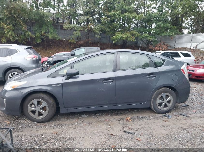 2015 Toyota Prius Two VIN: JTDKN3DU1F1886227 Lot: 40486326