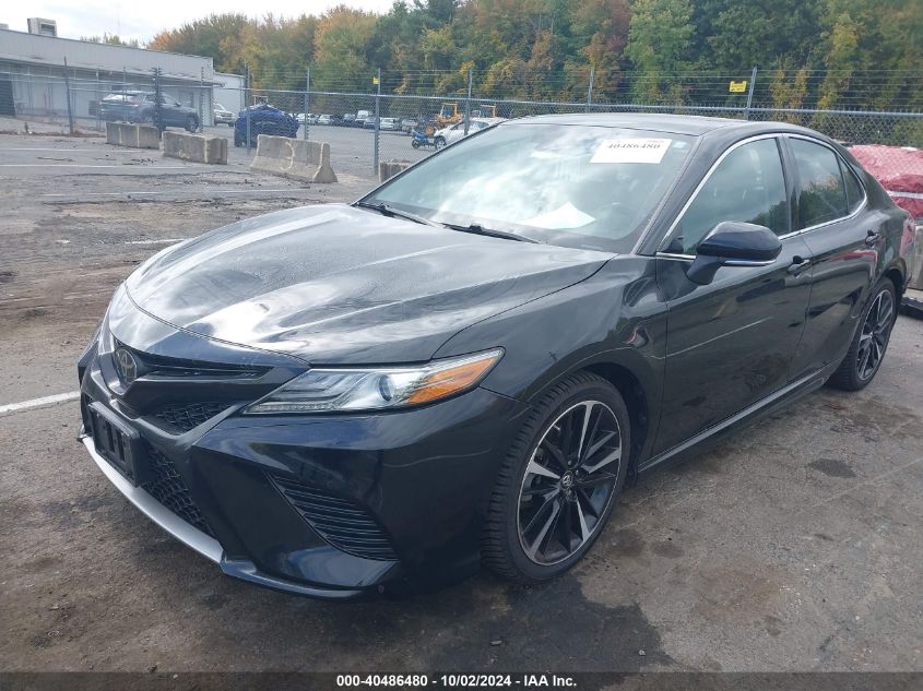 4T1B61HK1KU708090 2019 TOYOTA CAMRY - Image 2