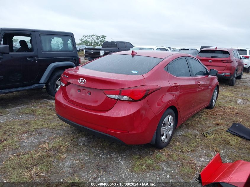 VIN KMHDH4AE8GU489726 2016 Hyundai Elantra, SE no.4