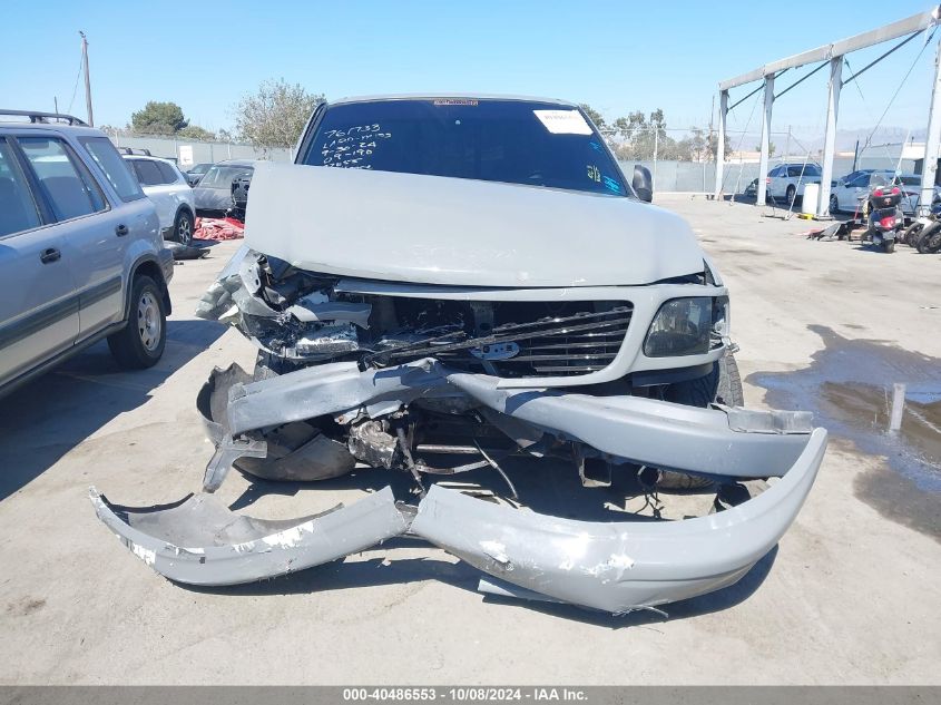 2001 Ford F-150 Svt Lightning VIN: 2FTZF07311CA86502 Lot: 40486553