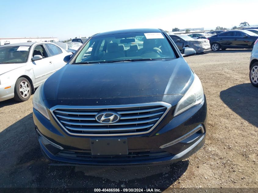 2015 Hyundai Sonata Se VIN: 5NPE24AF8FH038825 Lot: 40486586