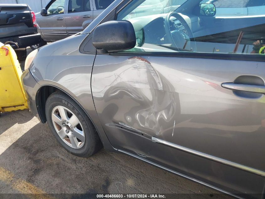 5TDZA23C34S165582 2004 Toyota Sienna Le