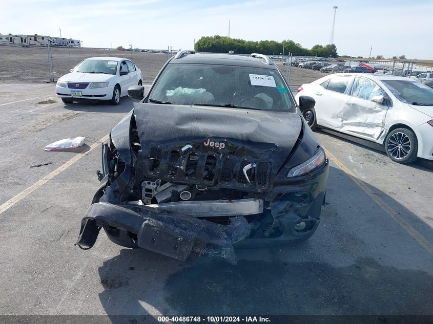 1C4PJMDS5HW505099 2017 Jeep Cherokee Limited 4X4