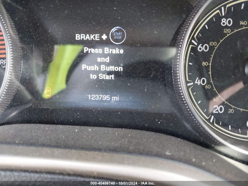 1C4PJMDS5HW505099 2017 Jeep Cherokee Limited 4X4