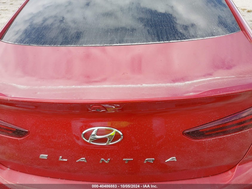 VIN 5NPD84LF4KH479739 2019 HYUNDAI ELANTRA SEL