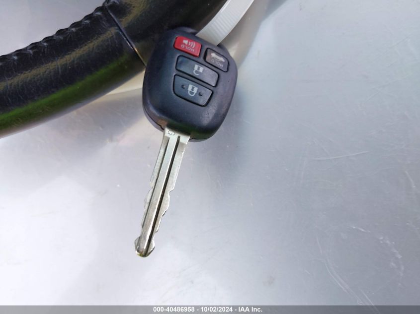 4T1BF1FKXEU800323 2014 Toyota Camry Se