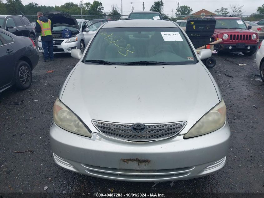 2004 Toyota Camry Le VIN: 4T1BE32K14U850420 Lot: 40487283