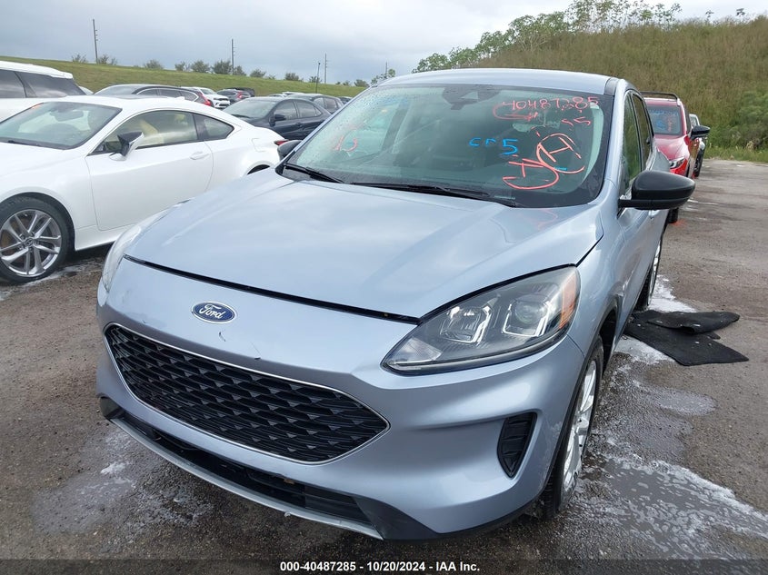 VIN 1FMCU0G66NUB92483 2022 FORD ESCAPE SE