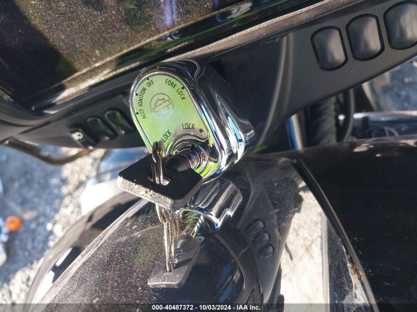 2021 Harley-Davidson Flhtcutg VIN: 1HD1MAF19MB851818 Lot: 40487372