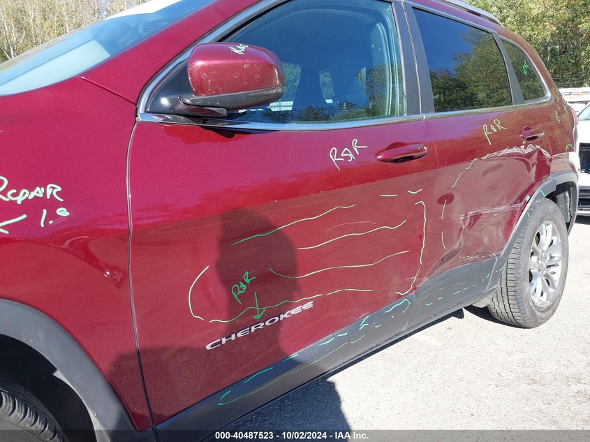 1C4PJMLX0KD223646 2019 Jeep Cherokee Latitude Plus 4X4