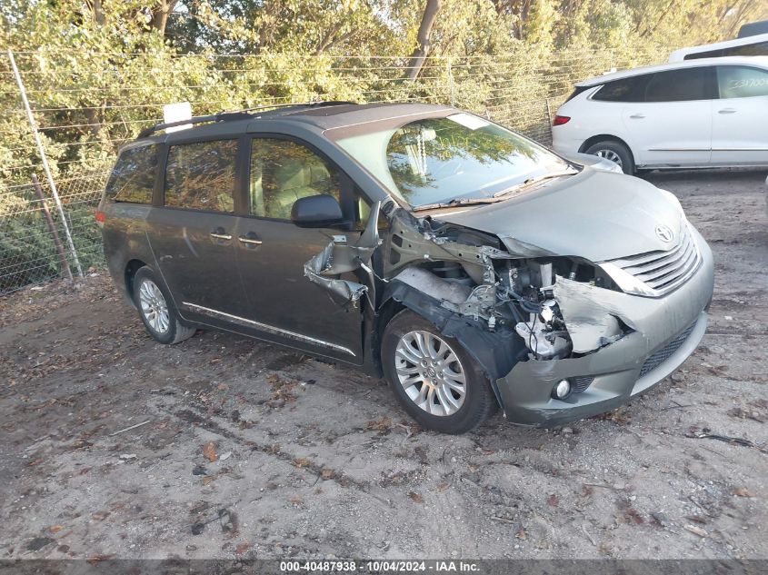 2014 Toyota Sienna, Xle V6 8...