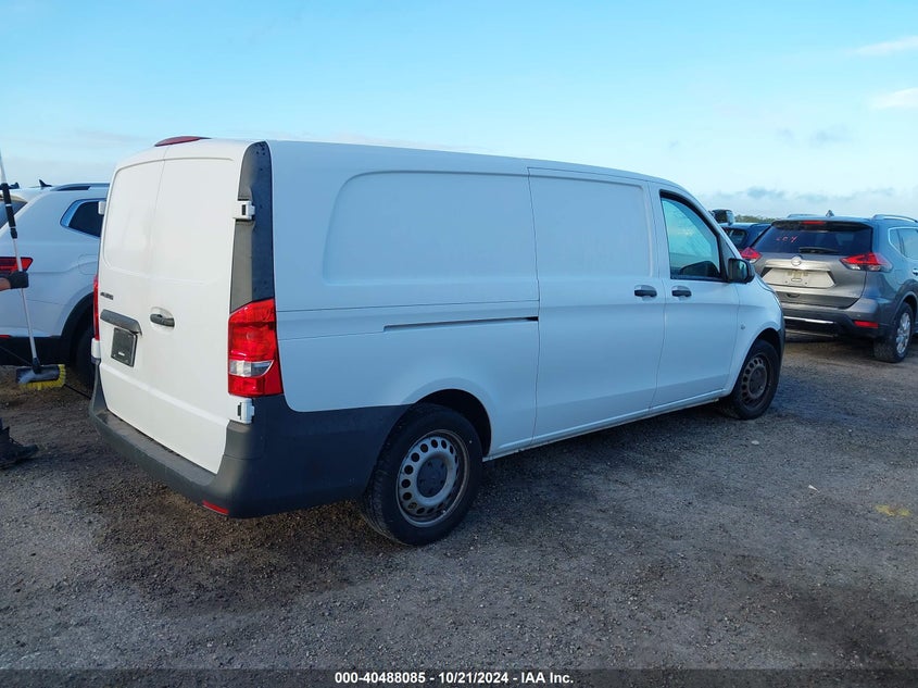 2020 MERCEDES-BENZ METRIS - W1YV0CEYXL3763888