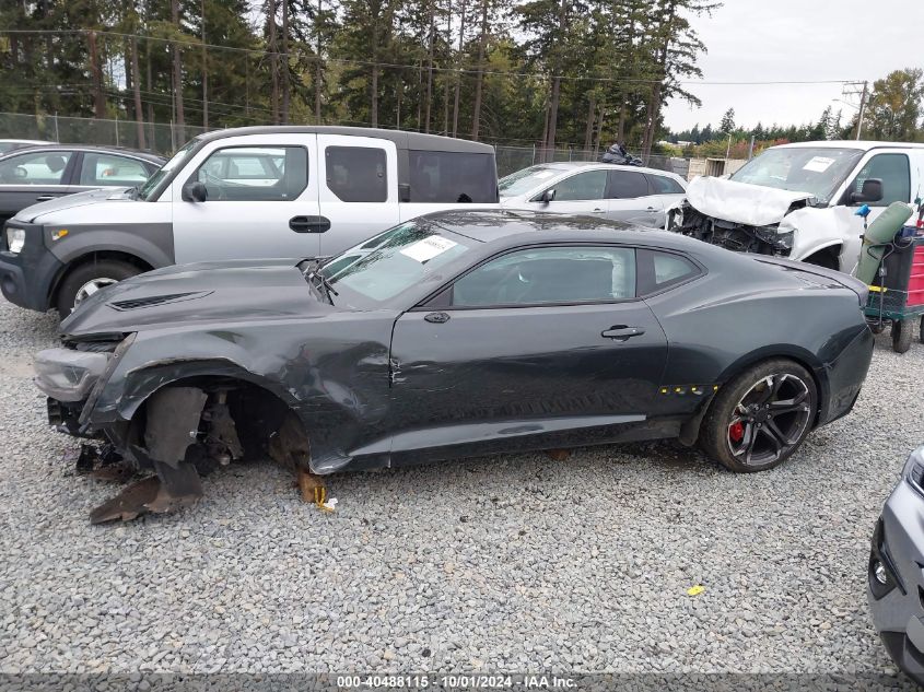 2018 Chevrolet Camaro 1Ss VIN: 1G1FE1R70J0189311 Lot: 40488115