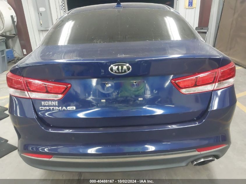 5XXGT4L33JG208229 2018 Kia Optima Lx