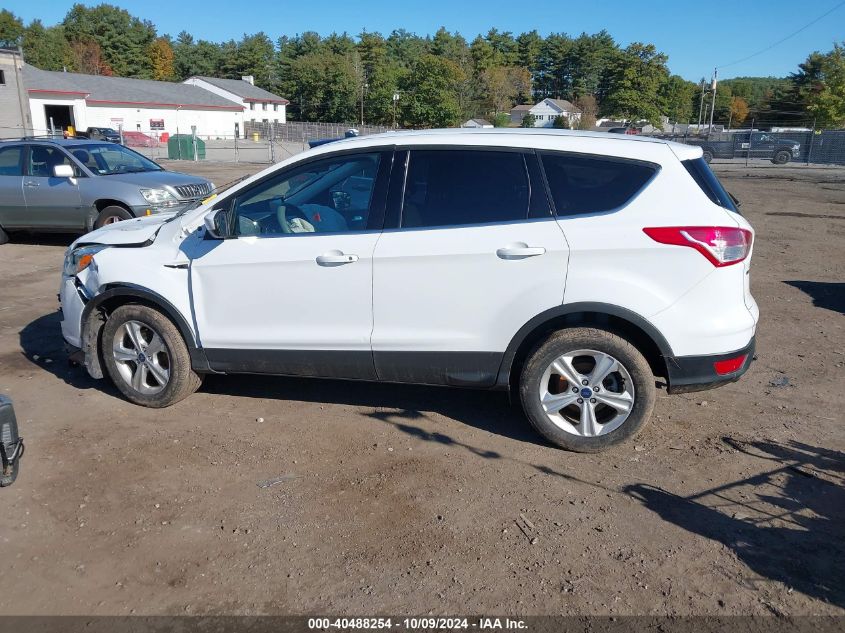 1FMCU9GX4FUC52775 2015 Ford Escape Se