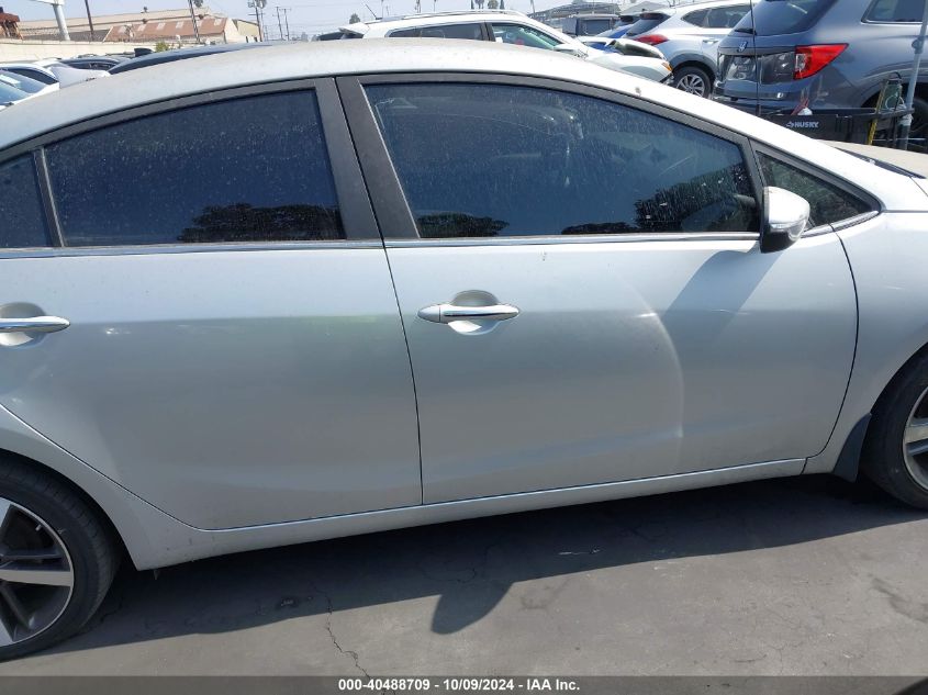 3KPFL4A84JE218383 2018 Kia Forte Ex