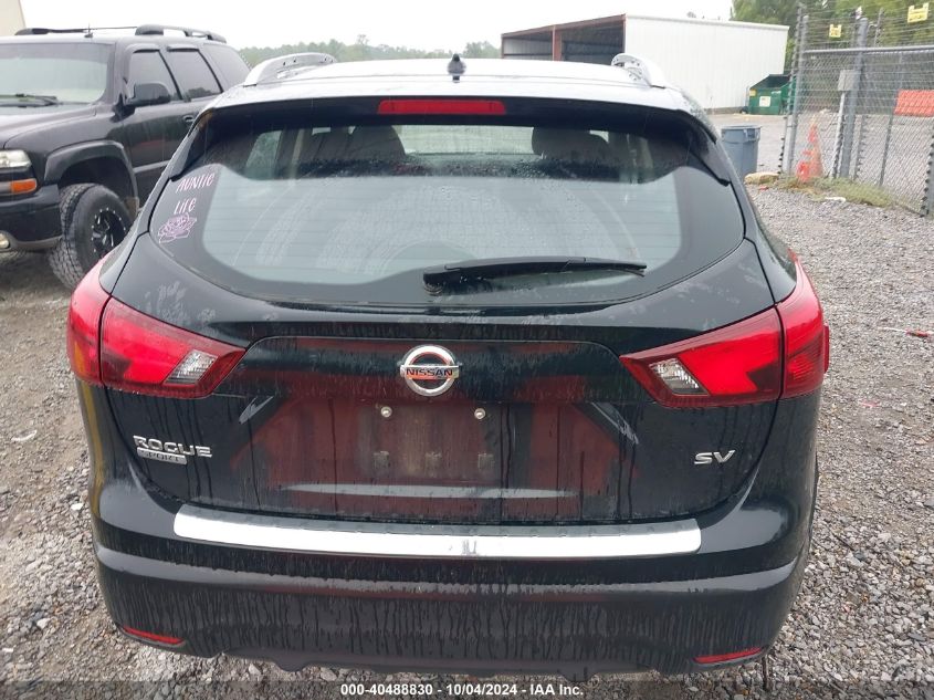 JN1BJ1CP5JW104229 2018 Nissan Rogue Sport Sv