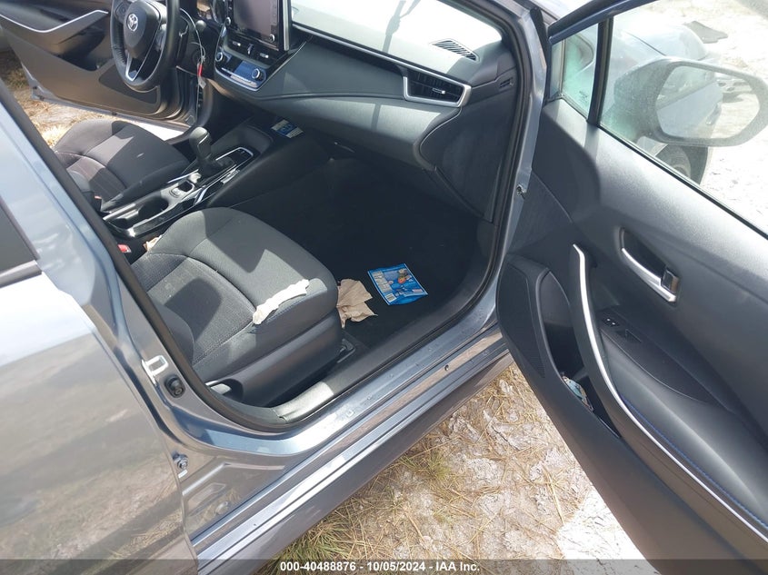 VIN 5YFS4MCE5MP096070 2021 TOYOTA COROLLA SE
