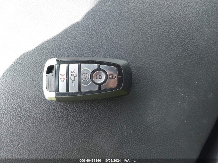 VIN 1FTFW1C8XMFA22056 2021 FORD F-150 XLT