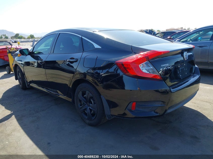 VIN 19XFC2F52HE005784 2017 HONDA CIVIC LX