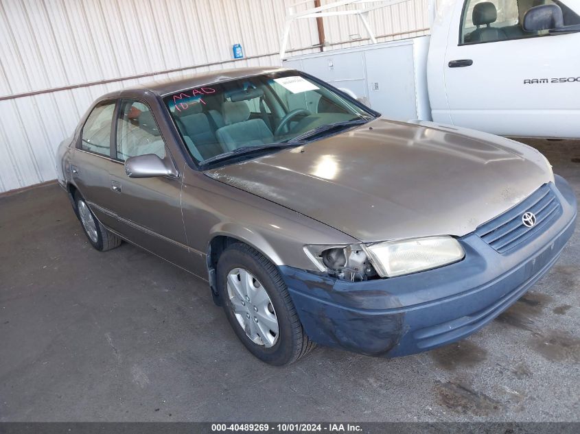 1998 Toyota Camry Le V6 VIN: JT2BF22K3W0144709 Lot: 40489269