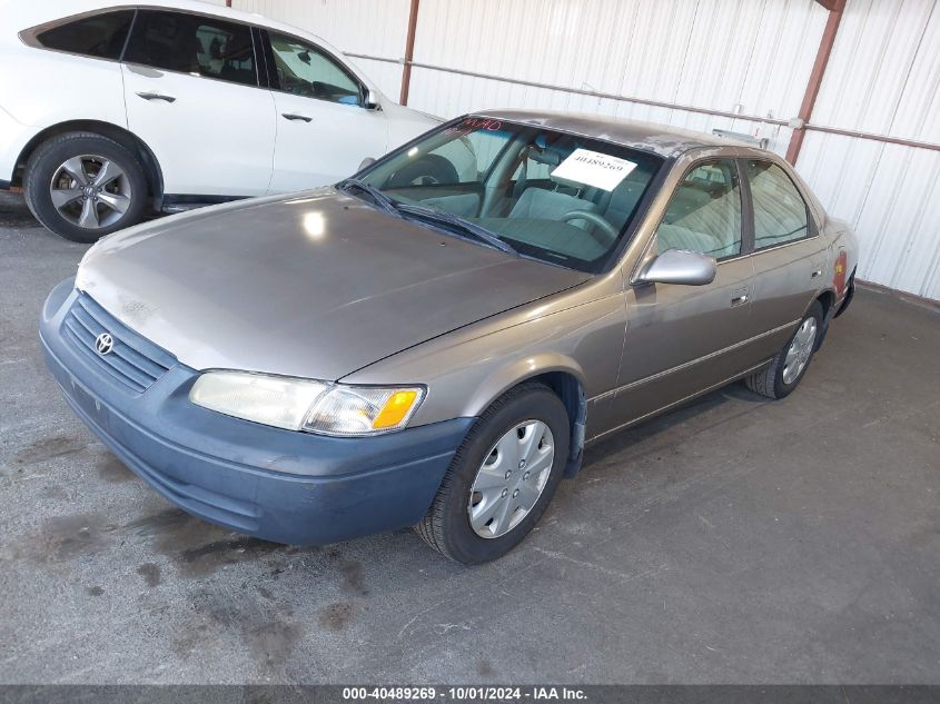 1998 Toyota Camry Le V6 VIN: JT2BF22K3W0144709 Lot: 40489269