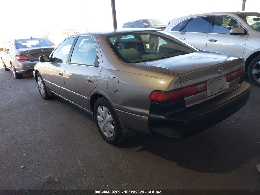 1998 Toyota Camry Le V6 VIN: JT2BF22K3W0144709 Lot: 40489269