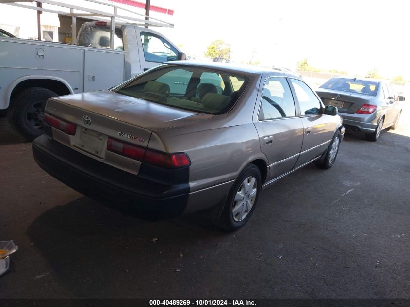 1998 Toyota Camry Le V6 VIN: JT2BF22K3W0144709 Lot: 40489269