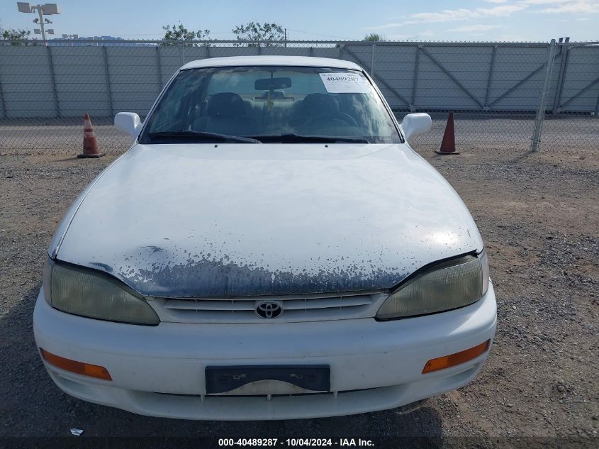 1996 Toyota Camry Dx/Le VIN: 4T1CG12K8TU747769 Lot: 40489287