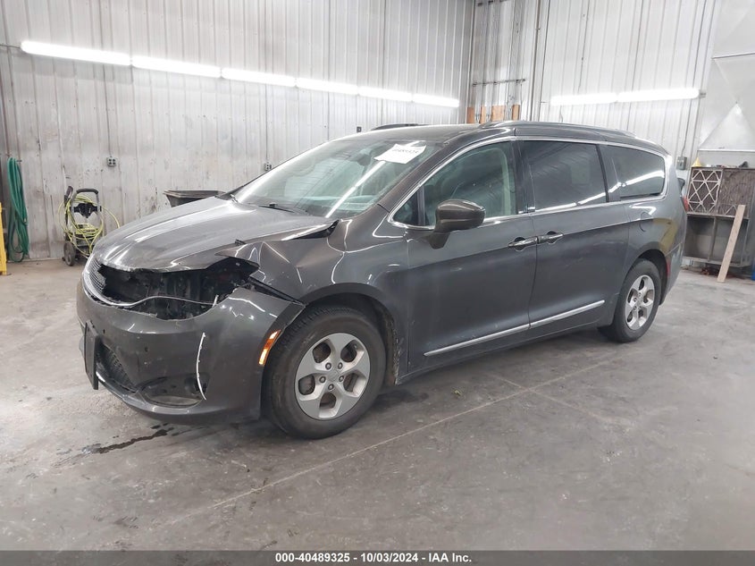 VIN 2C4RC1EG9HR788899 2017 CHRYSLER PACIFICA TOURING-L PLUS
