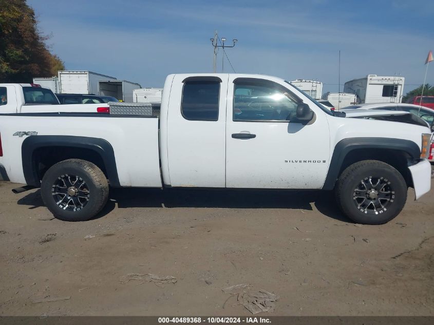 2009 Chevrolet Silverado 1500 Work Truck VIN: 1GCEK19049Z172257 Lot: 40489368