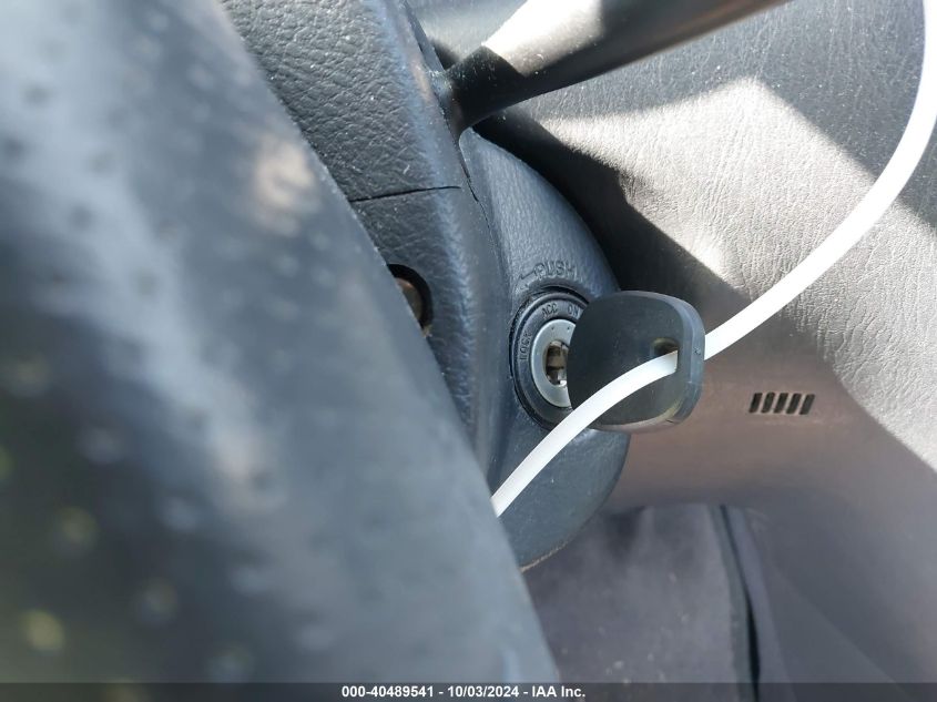 2005 Toyota Corolla S VIN: 1NXBR32E05Z421446 Lot: 40489541