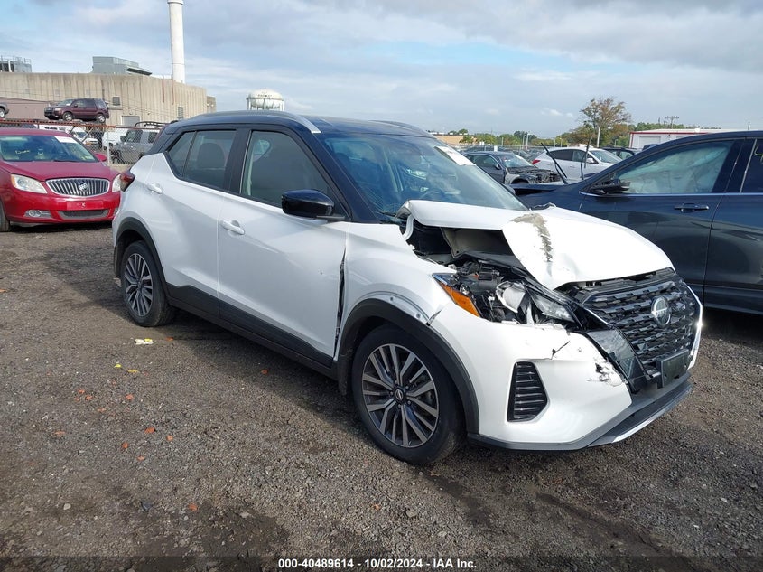 VIN 3N1CP5CV9ML553030 2021 NISSAN KICKS SV XTRONIC CVT
