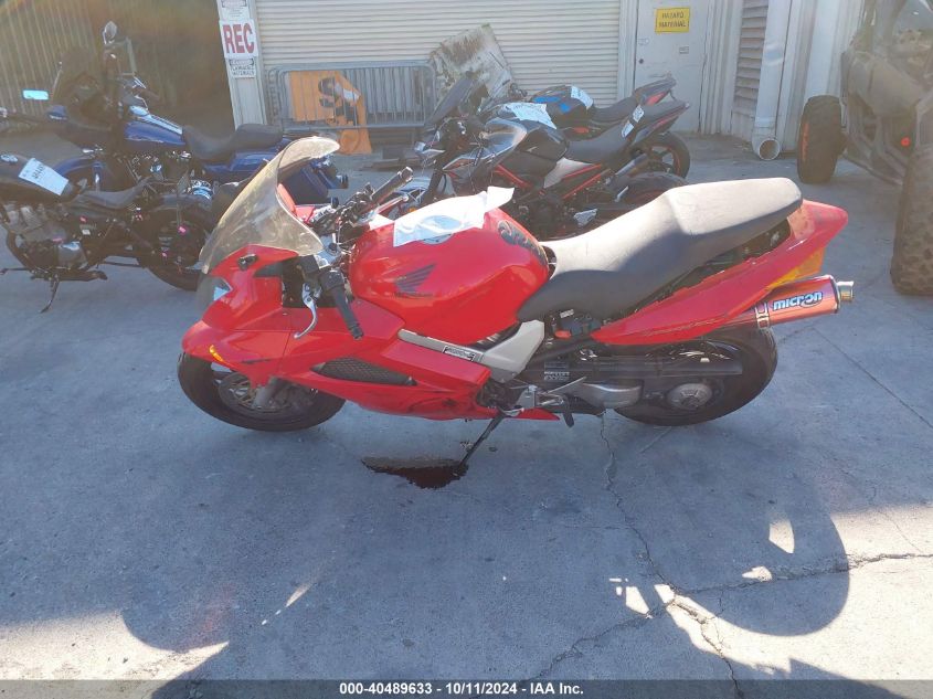 2002 Honda Vfr800 VIN: JH2RC46182M401496 Lot: 40489633