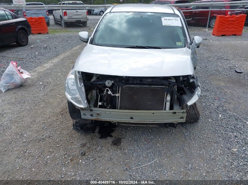 2018 Nissan Versa 1.6 S VIN: 3N1CN7AP1JL807346 Lot: 40489716