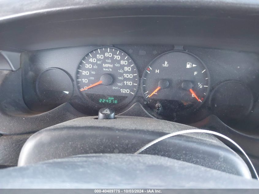 1B3ES46CXYD704897 2000 Dodge Neon Highline