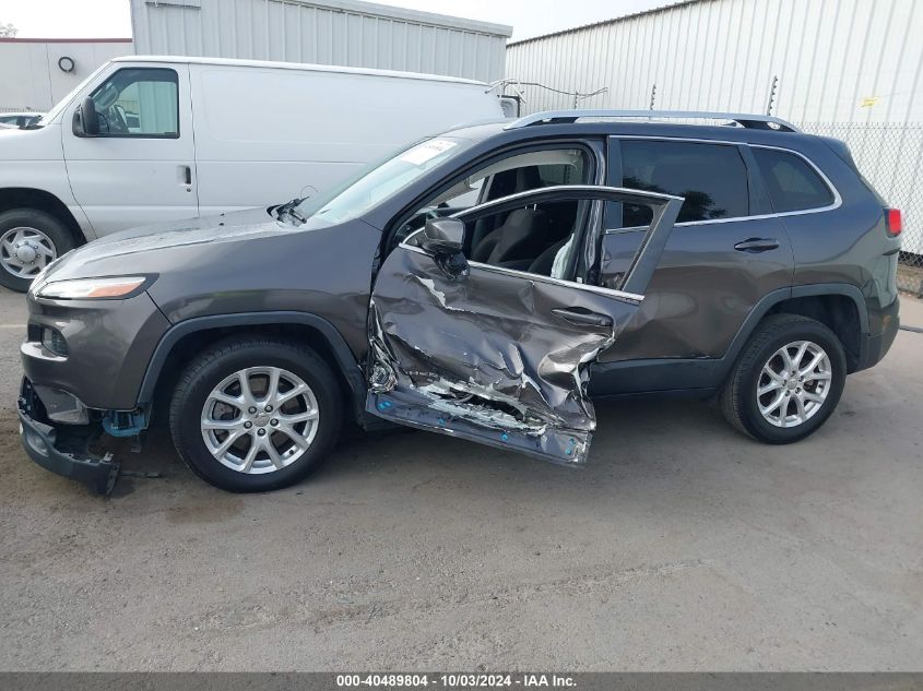 1C4PJLCB8HW603989 2017 Jeep Cherokee Latitude Fwd