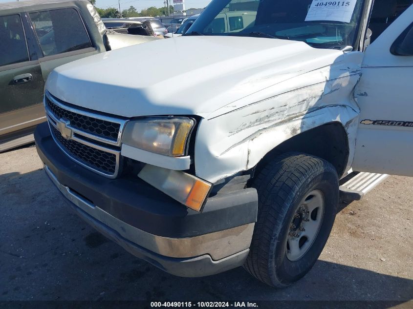 2006 Chevrolet Silverado 2500Hd Work Truck VIN: 1GCHC23U36F270995 Lot: 40490115